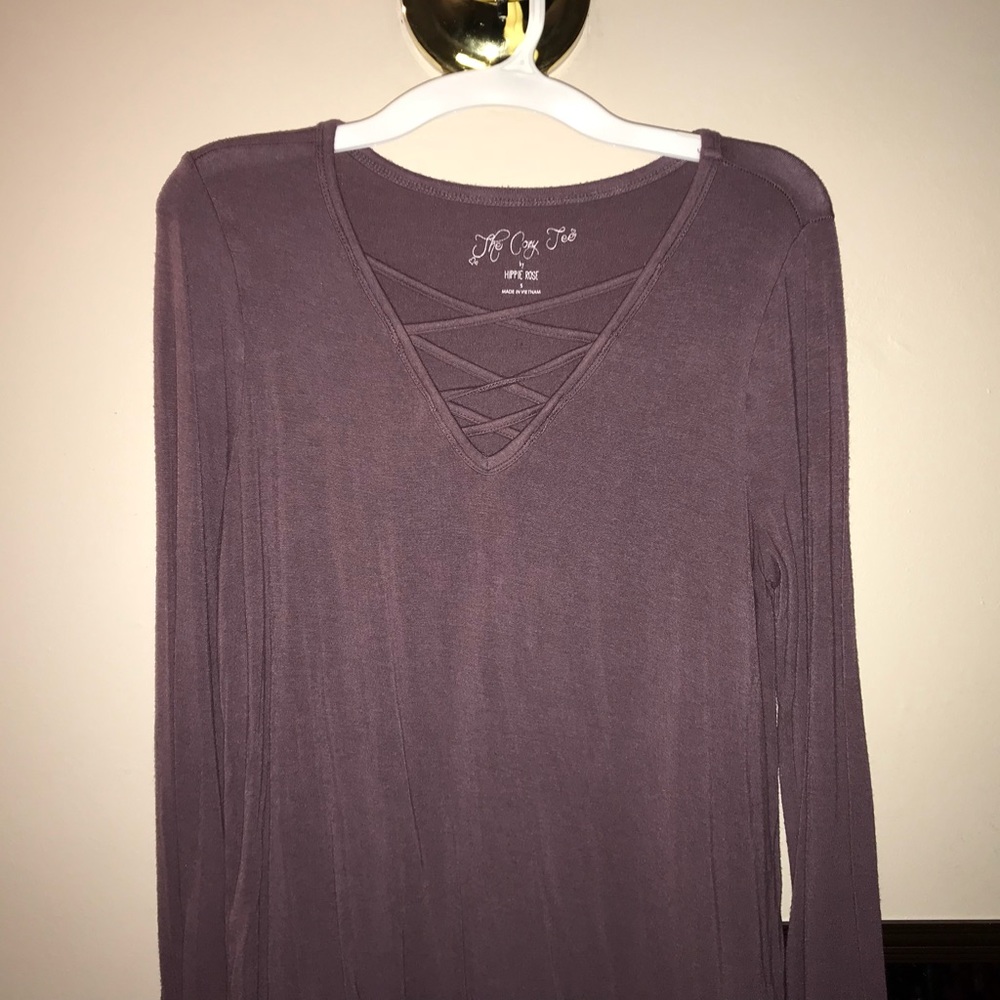 Crisscross long sleeve 👚